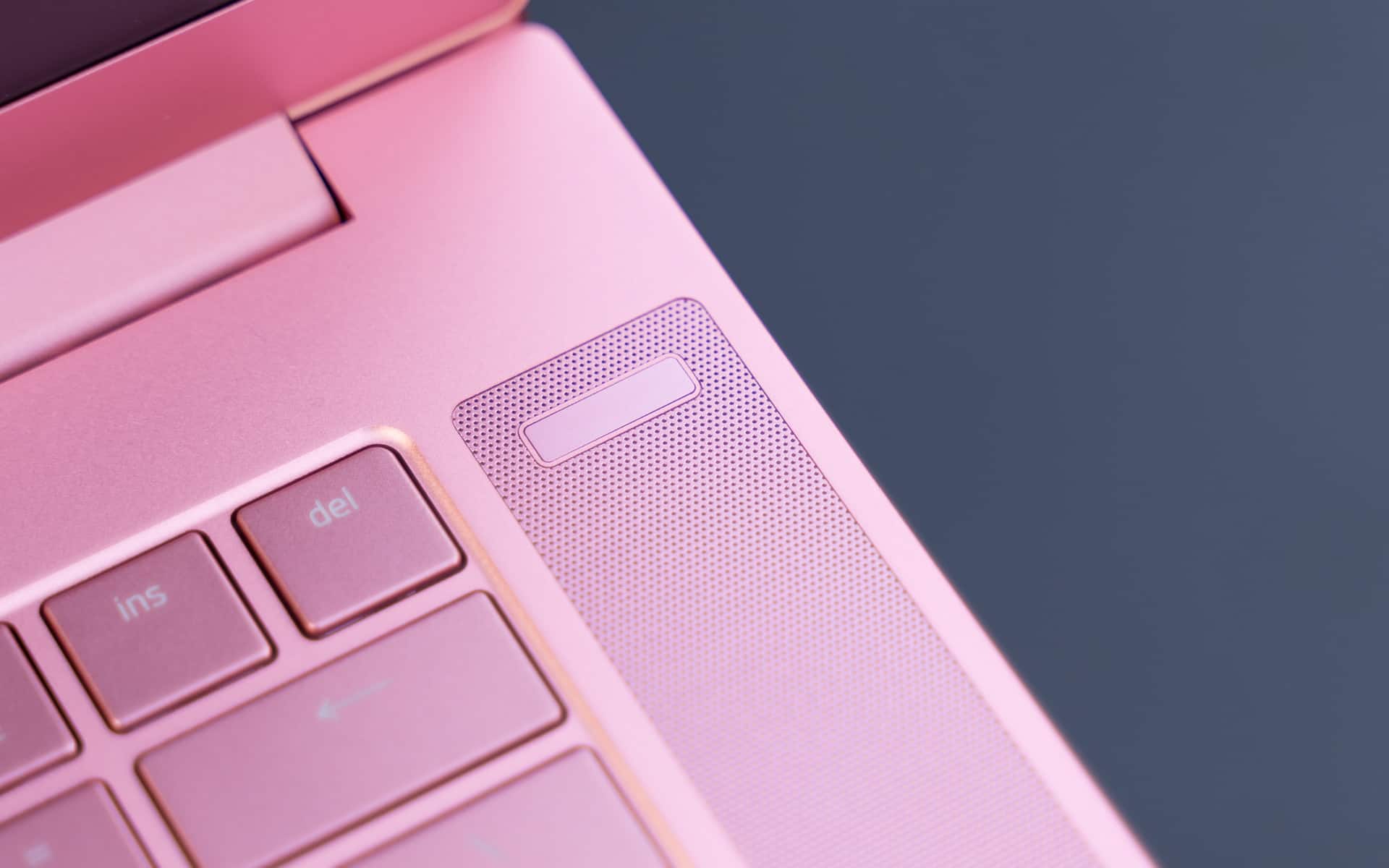 razer laptop pink